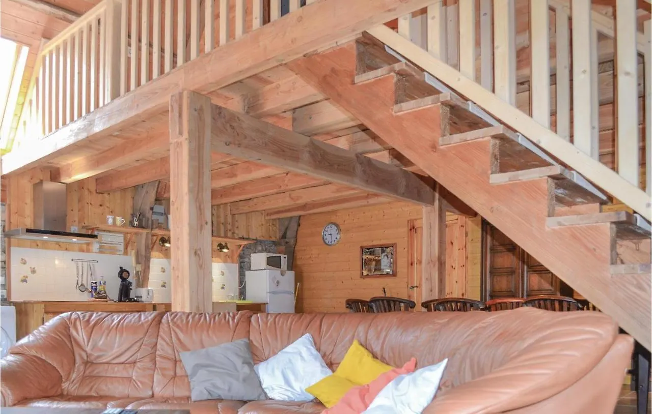 Awesome Home In Padirac With Kitchenette