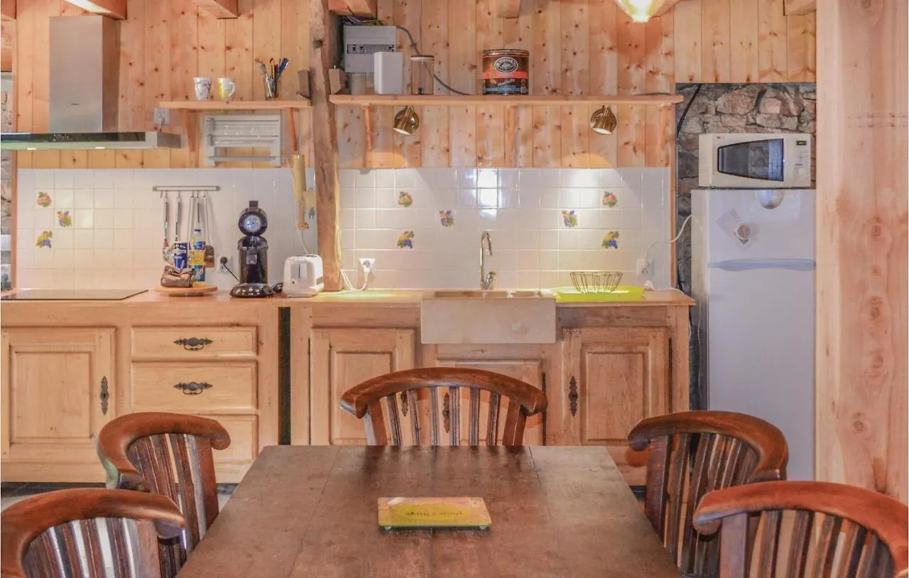Holiday home Awesome Home In Padirac With Kitchenette